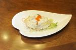 <br />Sauteed bird's nest with crab meat, egg white, and salmon roe on crab shell