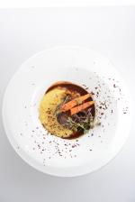 <br />Braised beef cheek and cheese laced polenta with 100% chocolate flakes
